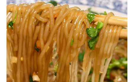 二月風(fēng)純葛粉粉條：隨州特色主食，適配全家冬日飲食需求